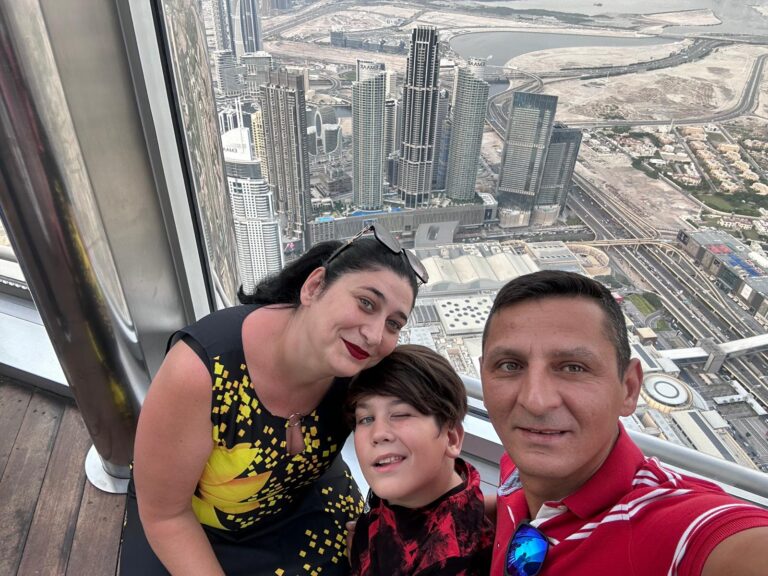 Înălțimea succesului: povestea uimitoare a Burj Khalifa, zgârie-norul care a redefinit orizontul